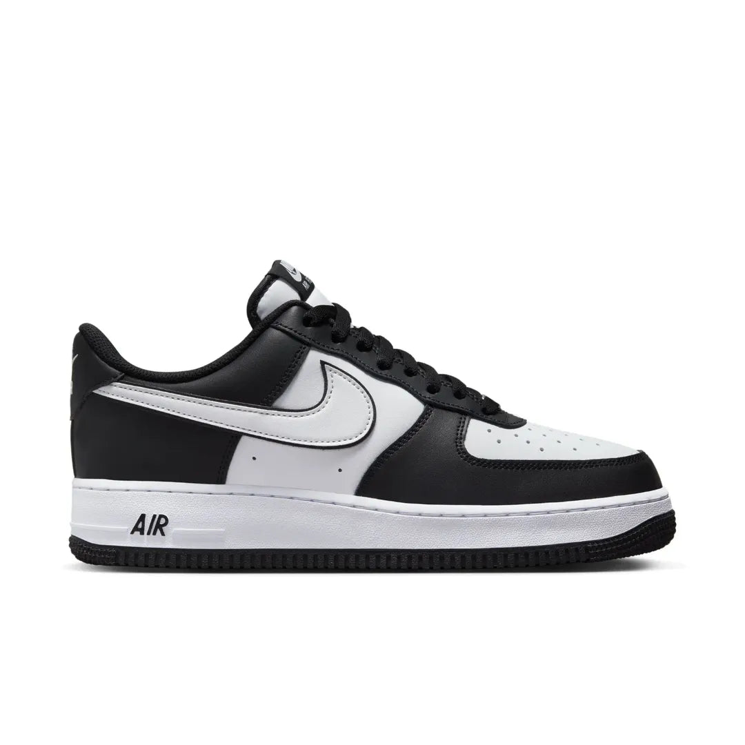Air Force 1 “Panda”