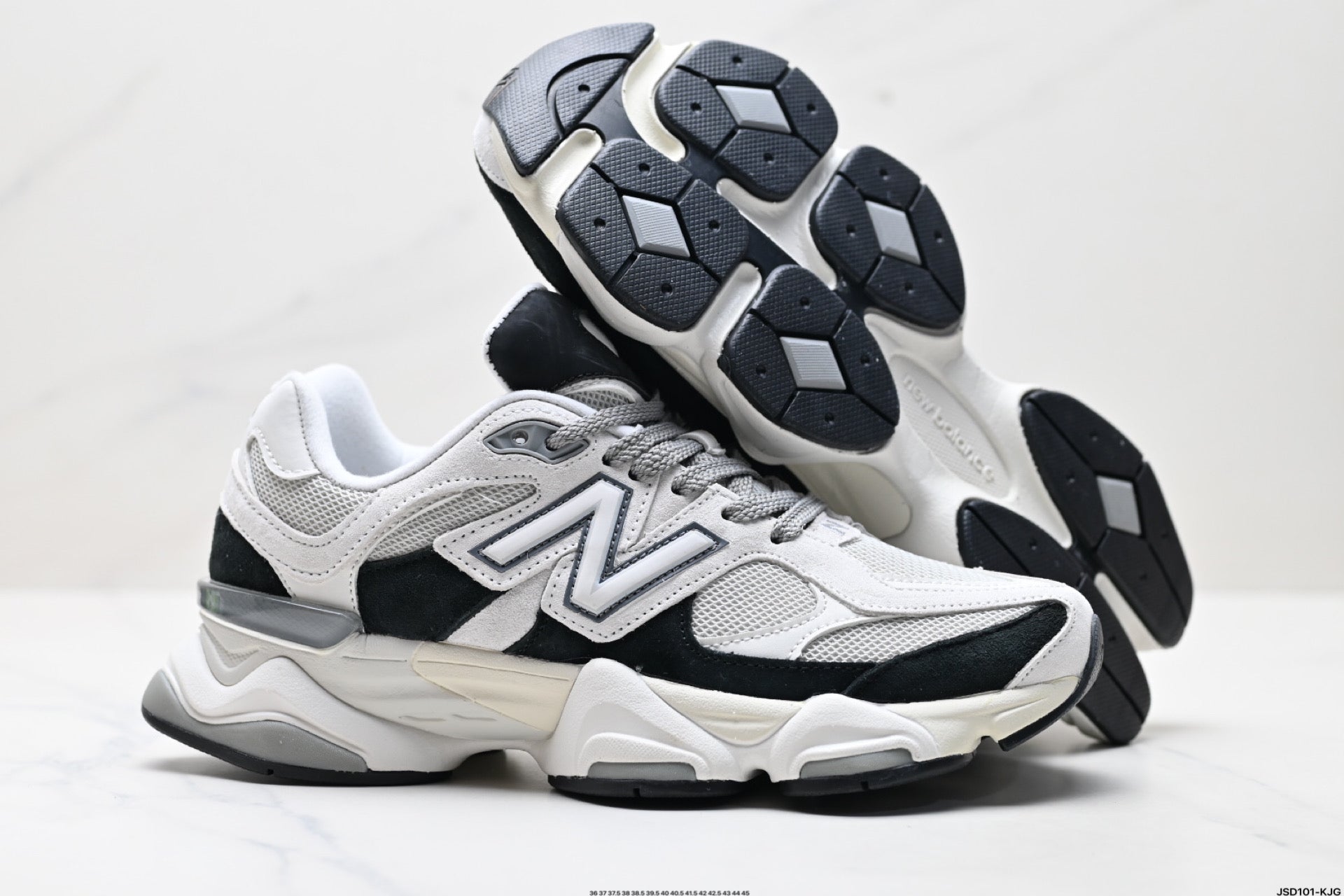 New Balance 9060 White/Black